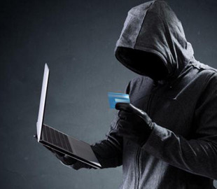 Інтернет-шахраї ошукали трьох жінок на 400 тисяч гривень