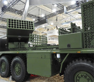 Чеські розробники представили модернізовані реактивні системи залпового вогню RM-70