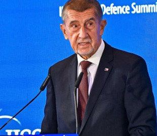 Бабіш пропонує створити проєкт Euro Patriot для захисту від балістики