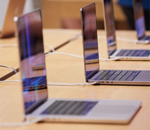 Apple терміново збільшує виробництво MacBook Neo через шалений попит