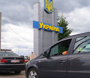 Петиція про можливість виїзду з України студентам-чоловікам набрала 25 тисяч голосів