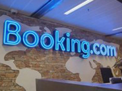 Booking.com уволит 25% сотрудников из-за пандемии