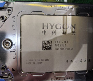 Intel и AMD будут поставлять Huawei в первую очередь процессоры для ноутбуков