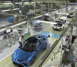Toyota борется с нехваткой чипов, а Nissan продвигается вперед