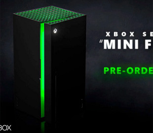Microsoft выпустила коммерческую версию холодильника в форме Xbox Series X