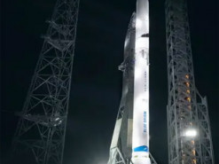 Blue Origin розкриває терміни запуску великої ракети, хоча ще не отримала на це дозволу