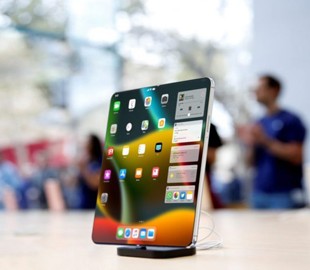 Дизайнер представил концепт складного iPhone