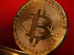 Bitcoin падає нижче $80 000: що відбувається на крипторинку після заяв Трампа