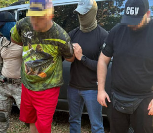 У Чернівцях затримали «блогера» за поширення інформації про підрозділи ЗСУ