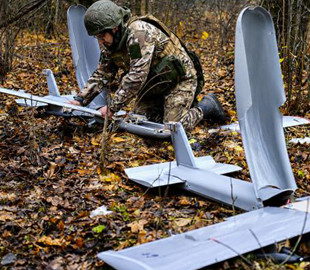 "Це поганий знак": "Флеш" виявив нову модифікацію російського дрона "Молнія"