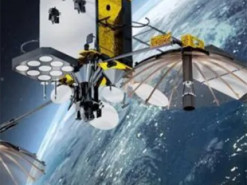 У космосі росіяни втратили розвідувальний супутник