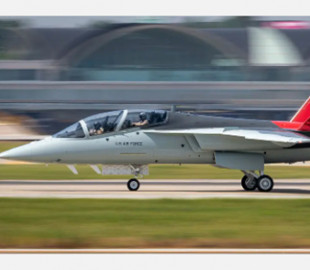 Розробники BAE Systems представили новітній реактивний літак T-7A Red Hawk
