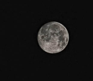 Глава NASA заявив, що люди повинні навчитися жити на Місяці, щоб освоїти Марс