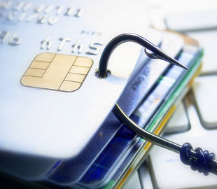 32-річна аферистка ошукала людей на 180 тисяч, оформлюючи на них фіктивні кредити