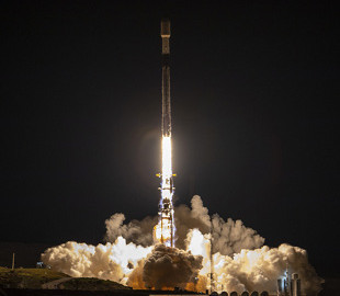 SpaceX установила очередной рекорд: два успешных орбитальных запуска и две посадки за 15 часов