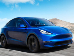 Tesla розповіла, як часто займаються її електромобілі