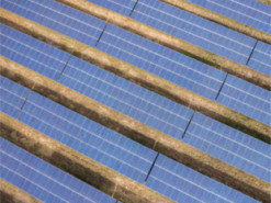 Як ядерний реактор: сонячні панелі зможуть генерувати 1 гігават енергії 24/7