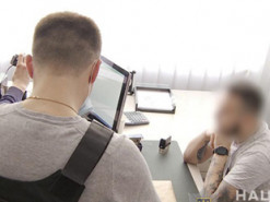 Преступники заработали десятки миллионов на украинских заробитчанах: полиция раскрыла их схему