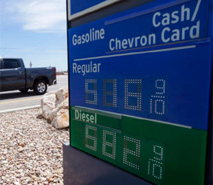 В США зафиксирована наивысшая цена на бензин в истории