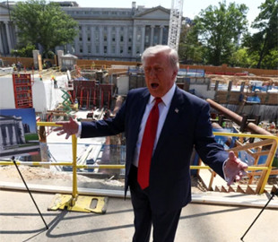 Трамп заявив, що проєкт бальної зали в Білому домі передбачає шість підземних поверхів і екранування від дронів