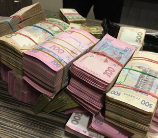 У тернополянина шахрай виманив 109000 гривень