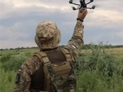 Захист від РЕБ: в Україні розробили плату для зміни частоти дронів у польоті