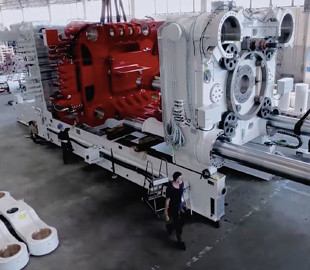 Tesla получила крупнейшую литейную машину для производства Cybertruck