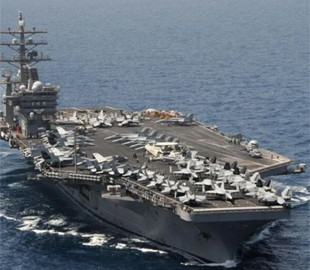 Хусити заявили про ще один удар по американському атомному авіаносці