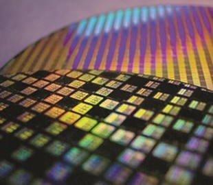 Intel перестала быть крупнейшим чипмейкером впервые с 1992 года