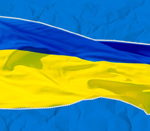 Уже друге місто Фінляндії щодня гратиме гімн України