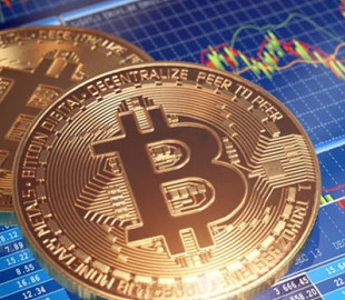 З жовтня 2025 року біткоїн втратив половину своєї вартості: причини і прогноз