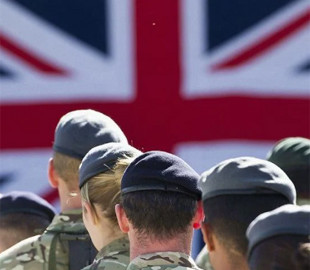 Наступна війна Британії може розпочатися у космосі: генерал-майор попередив про загрозу