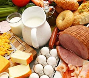 Названо шість продуктів, які корисно їсти перед сном