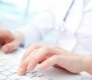 В 2019 году в Украине начнется работа с электронными медкарткочками