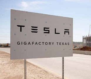 19-річний хакер вимагає від Ілона Маска мільйон доларів та Tesla у подарунок