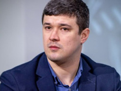 QR-коди і автоматичні штрафи. Очільник Мінцифри розповів про новації у боротьбі з COVID-19