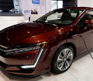 Готуються до випуску три електромобілі та один гібрид: Honda переходить на бік «зелених»