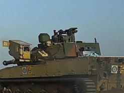 Індійські розробники успішно випробували танк Zorawar для запуску керованих ракет