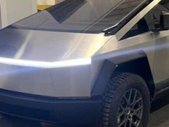 Електричний пікап Tesla Cybertruck розкупили на п'ять років уперед