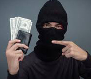 130 тисяч за добу: аферисти продовжують ошукувати жителів Сумщини