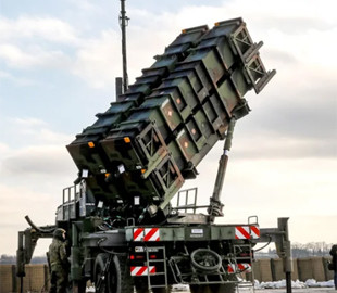 Шведські Patriot захищатимуть шлях зброї в Україну: Стокгольм розгорне ППО в Польщі