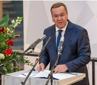 Міністр оборони Німеччини про перехоплену розмову офіцерів: Це гібридна війна росії