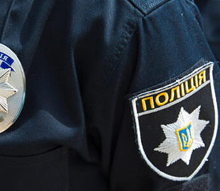 Поліцейські затримали афериста, який обікрав та ошукав жінку на майже 300 тисяч гривень