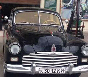 В Україні продали найдорожчий ретро-автомобіль