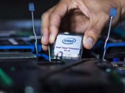 Из Intel уходит топ-менеджер, лично отвечавший за выполнение закона Мура