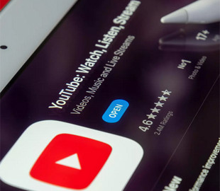 Пользователей YouTube арестовали за загрузку и озвучку 10-минутного отрывка фильма