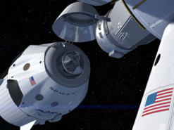 SpaceX готує до запуску нову партію вантажу на МКС