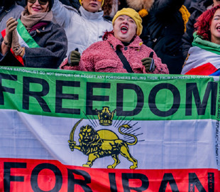 Під час протестів в Ірані загинули щонайменше 62 людини, влада відключила інтернет