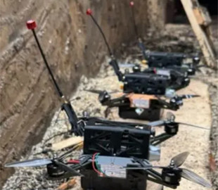 "Українська бронетехніка" модернізує ударні дрони та впроваджує автодонаведення