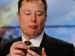 Ілон Маск заявив, що багаторазові ракети SpaceX окупаються вже після двох польотів